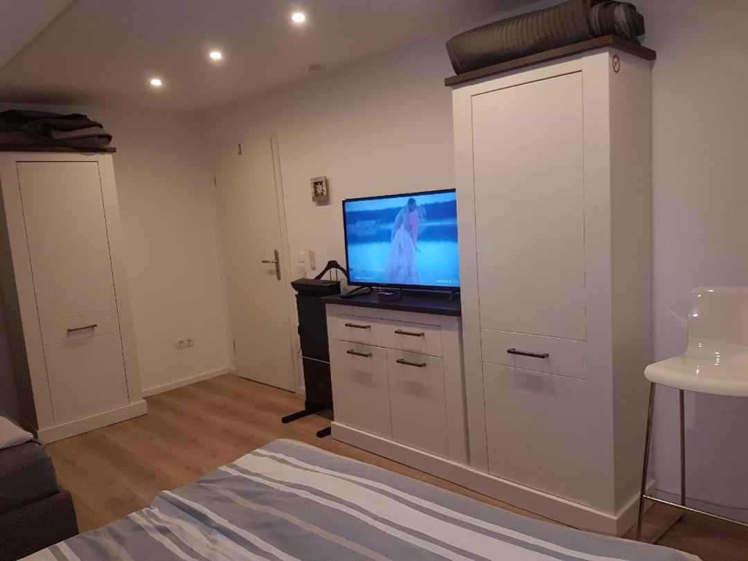 Ferienwohnung Rhein-Main Floersheim am Main المظهر الخارجي الصورة